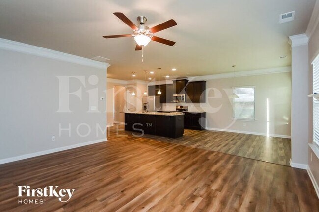 Foto del edificio - 6286 Odum Cir NW