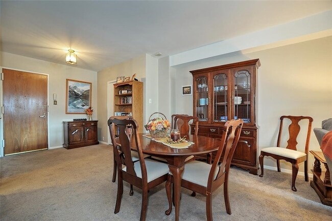Photo - 320 Fort Duquesne Blvd Apartment
