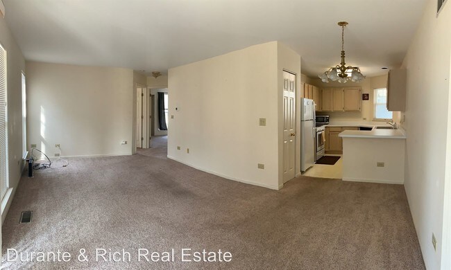 Building Photo - 2 br, 2 bath House - 815 Spring Creek Ct