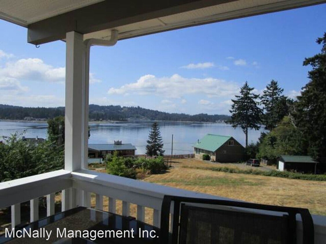 Foto principal - 3 br, 1.5 bath House - 6118 18th Street Ct...