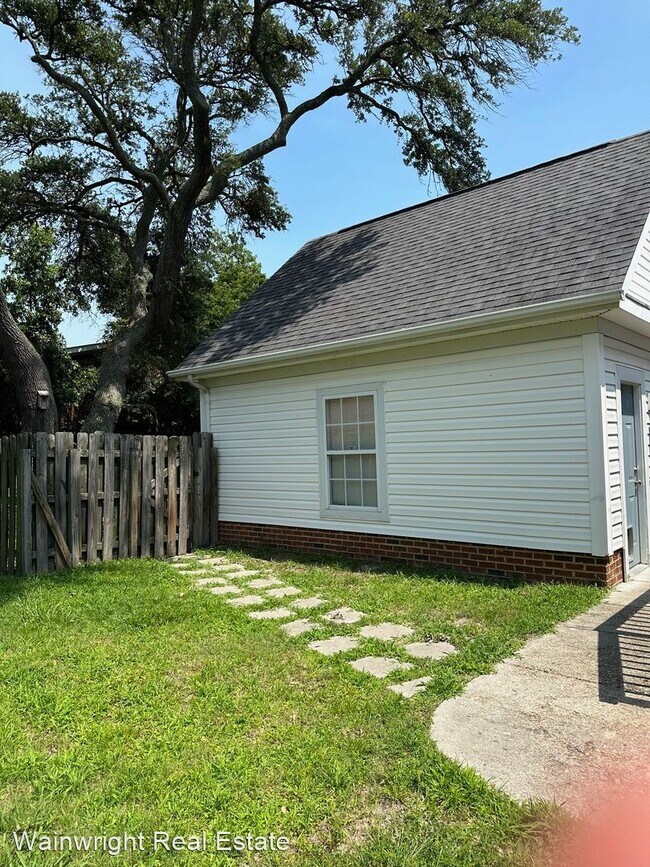 Foto del edificio - 3 br, 2.5 bath House - 1230 Hillside Avenue