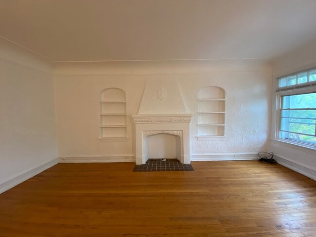 Foto del edificio - 6305 N Washtenaw Ave