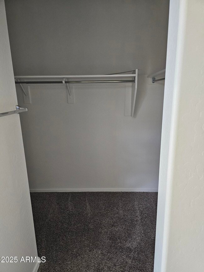 Foto del edificio - 36565 W Santa Monica Ave