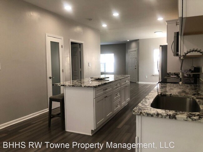 Foto del edificio - 4 br, 2.5 bath House - 1215 Pike Street