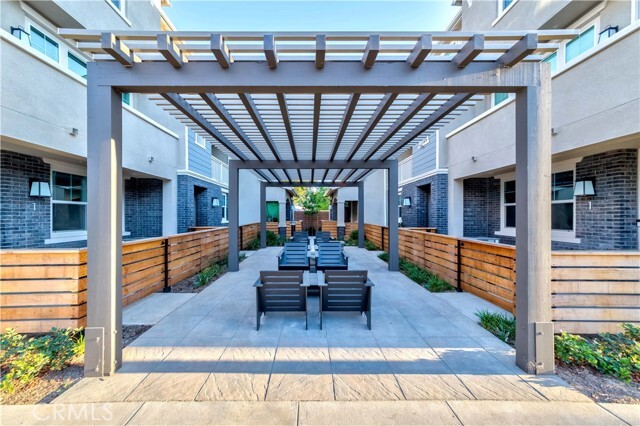 Foto del edificio - 16436 Whittier Blvd