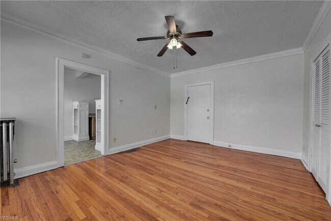 Building Photo - 12206 Clifton Blvd