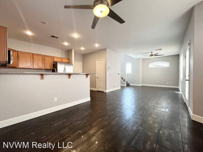 Building Photo - 3 br, 2.5 bath House - 5080 Whispy Breeze Ave