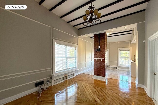 Foto del edificio - 1013 E 96th St