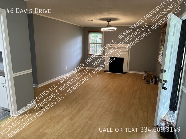 Building Photo - 46 Davis Dr
