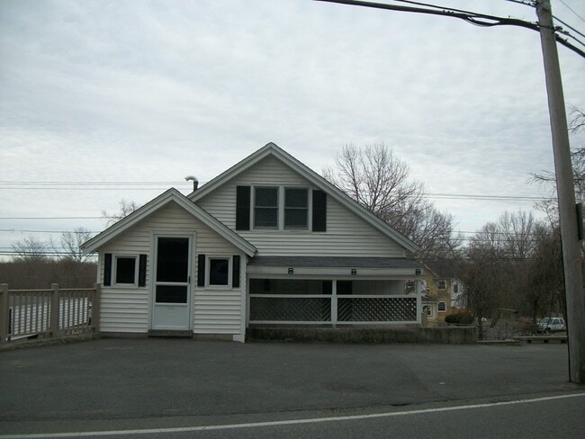 Building Photo - 125 Gorham St