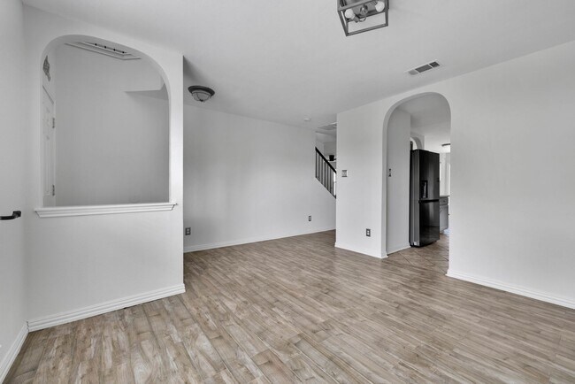 Building Photo - Charming 3-Bedroom Home in San Antonio’s N...