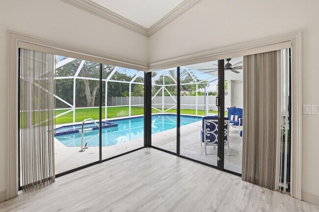 Foto del edificio - 15600 Rolling Meadows Cir
