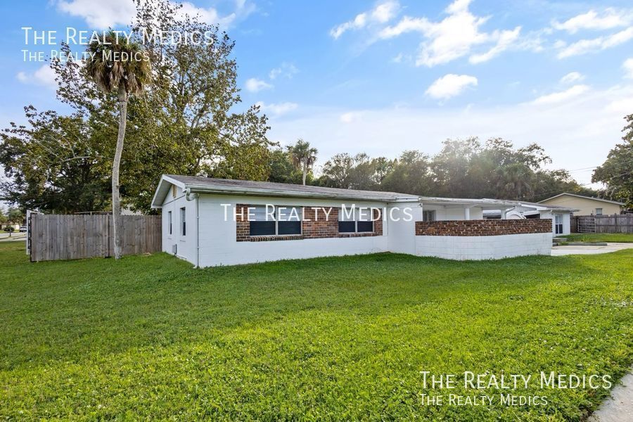 603 Josephine St Unit A, Titusville, FL 32796 Room for Rent in