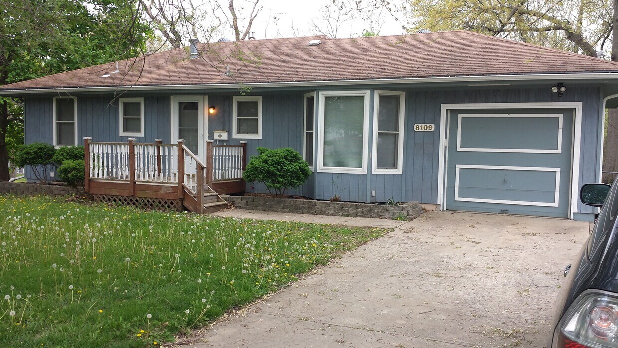 Foto principal - 8109 E 91st St