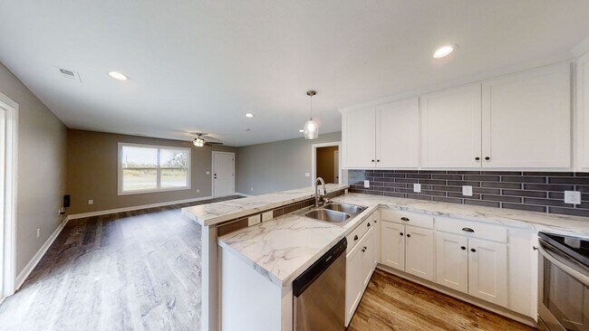 Foto del edificio - 11852 Ridgeway Dr