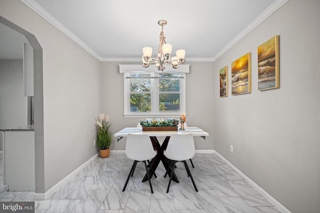 Foto del edificio - 9109 Pinehurst Dr