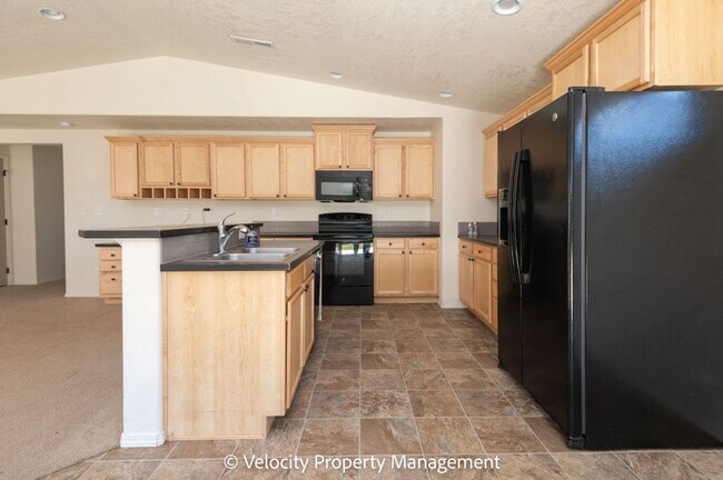 Foto del edificio - Great Home with Fully Fenced Back Yard.