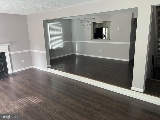 Building Photo - 8010 Watermill Ct