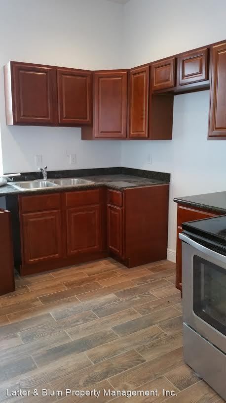 Building Photo - 2 br, 1 bath House - 2712 Marengo St.