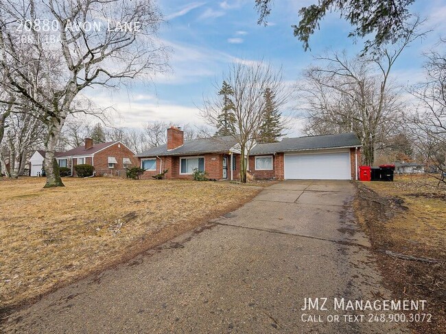 Building Photo - 20880 Avon Ln