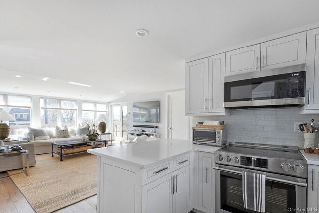 Foto del edificio - 23 Landing Ln