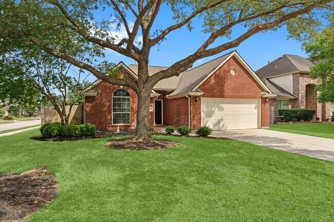 Foto del edificio - 23214 Goldensong Ct