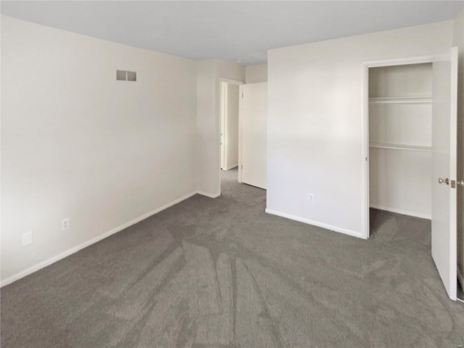 Building Photo - 6448 Clifton Hills Dr