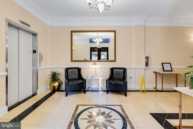 Foto del edificio - 415 S 19th St