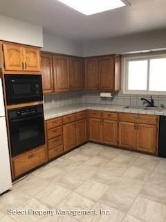 Building Photo - 4 br, 2 bath House - 1099 Bryn Mawr Drive
