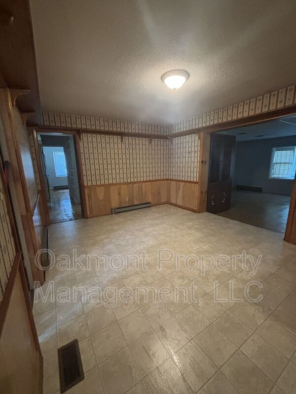 Foto del edificio - 291 Channing Dr