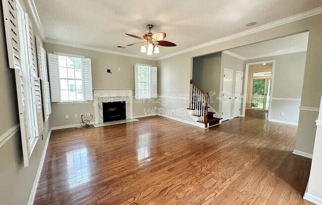 Foto del edificio - 2336 Kennison Ln