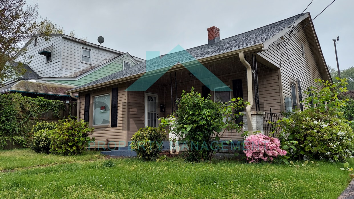Primary Photo - 522 N Dunleith Ave