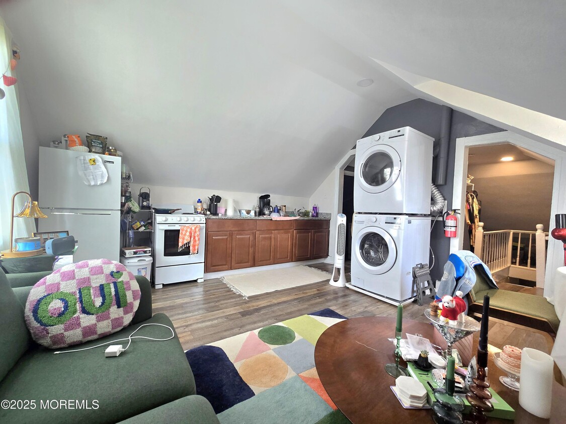 Foto principal - 305 3rd Ave