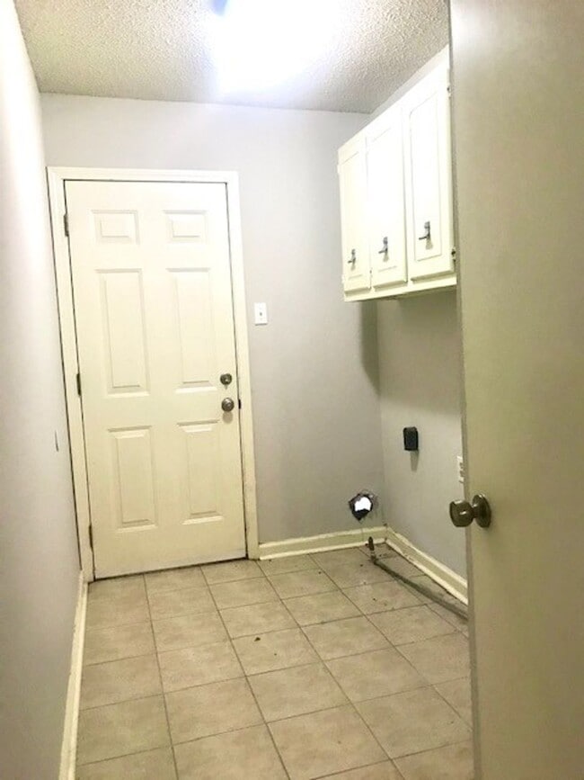 Foto del edificio - 3BR/2BA HOUSE in Avalon Subdivision off of Millerville