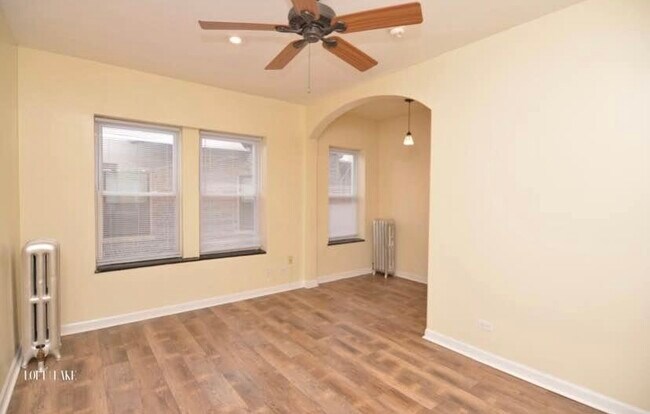 Building Photo - 6250 N Winthrop Ave