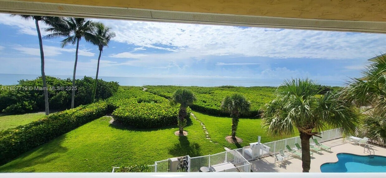Primary Photo - 1550 S Ocean Dr