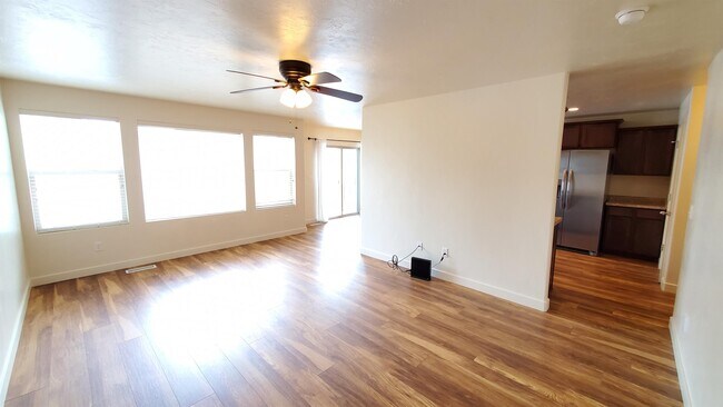 Building Photo - 14783 Stonehenge Pl