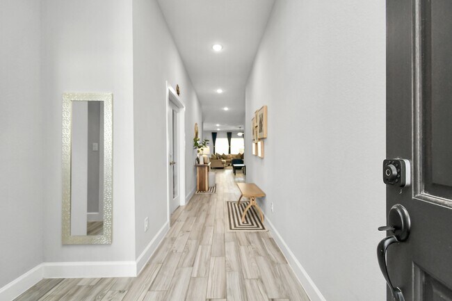 Foto del edificio - 10002 Serenity Grv Dr