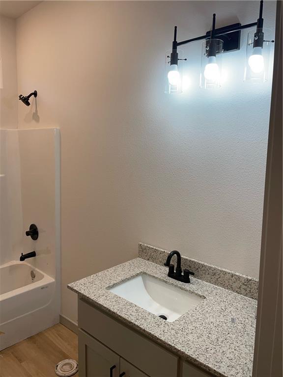 Foto del edificio - 4426 E Huntsville Rd