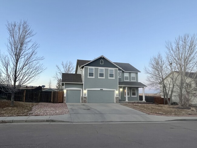 Building Photo - 9398 Bur Oak Ln