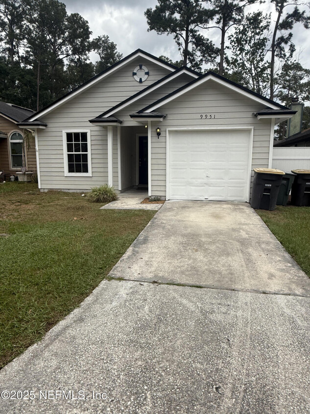 Primary Photo - 9951 Somerset Grove Ln