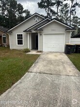 Building Photo - 9951 Somerset Grove Ln