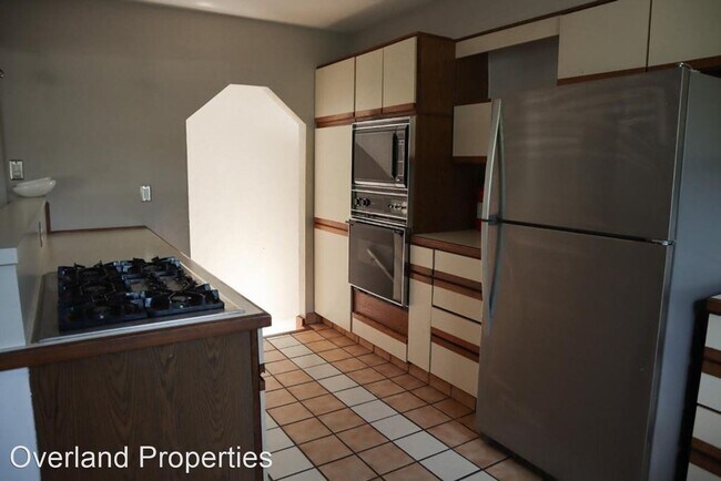 Building Photo - 3 br, 2 bath House - 4144 Hinsdale Rd