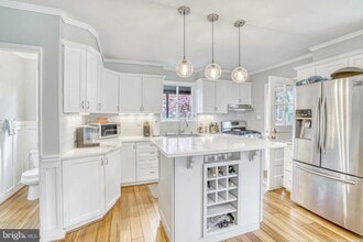 Building Photo - 113 E Taylor Run Pkwy