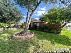 Building Photo - 103 Apache Cir