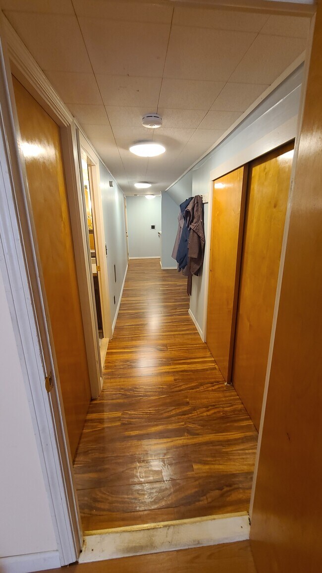 Building Photo - 133 Empire St