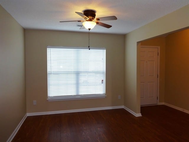 Building Photo - 5018 Thornton Dr