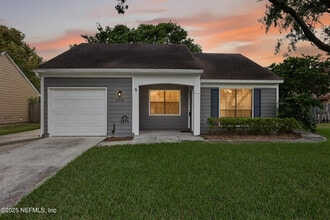 Building Photo - 2512 Bluffton Dr