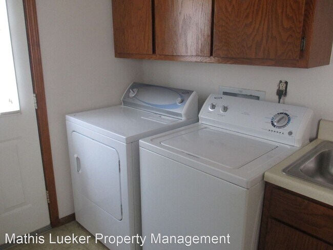 Foto del edificio - 2 br, 1 bath House - 1017 W. 14th