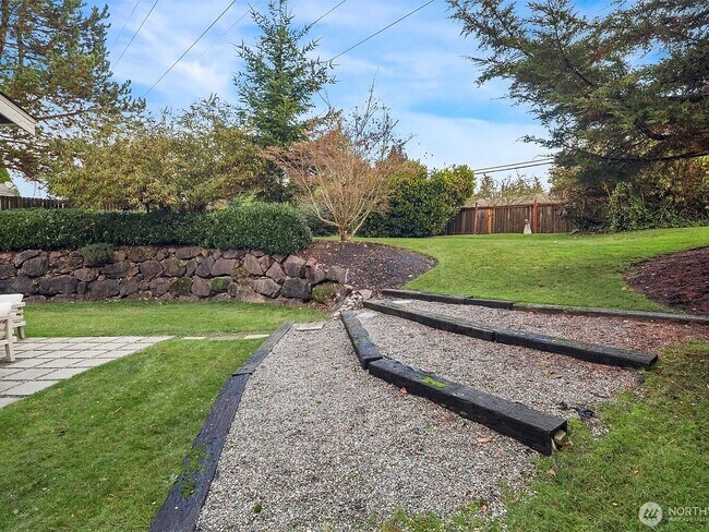 Foto del edificio - 13432 123rd Ave NE